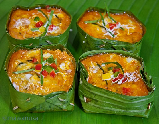 Fish Amok Banana Leaf Cups.jpg