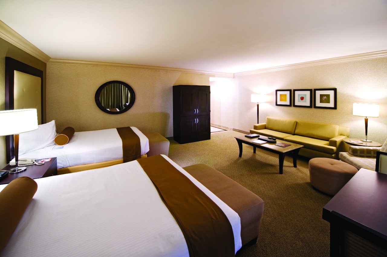 Rio-All-Suite-Hotel-&-Casino-Room-Suite-Standard-Suite-Double-Queen-1.jpg